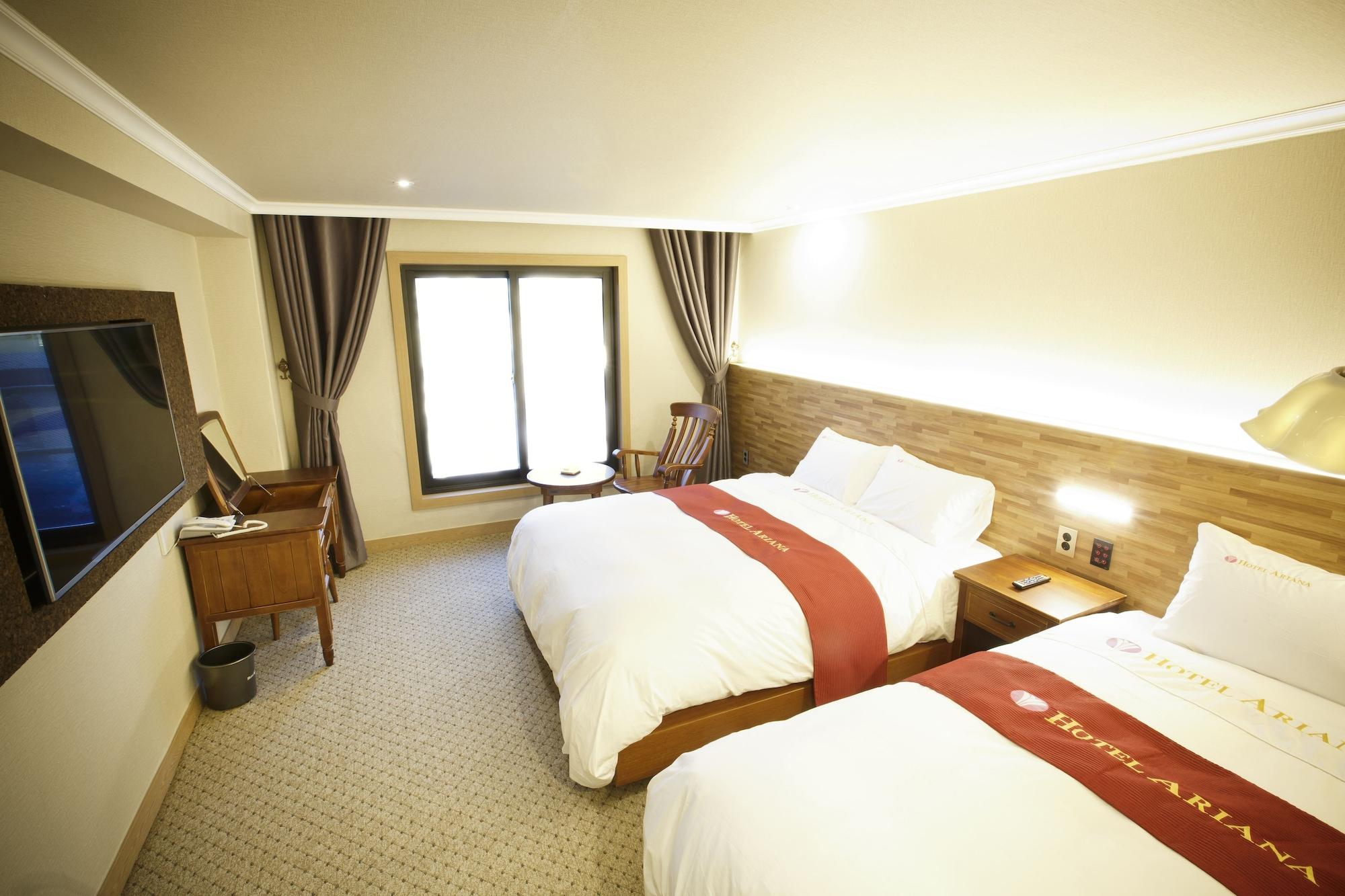 Ariana Hotel Daegu Exterior foto
